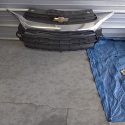 Chevy Taho 2021-022 Grill Good Condition 