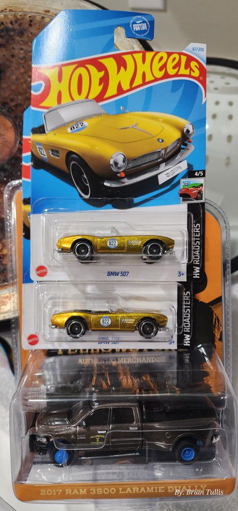 HOT WHEELS, M2 CHASE CARS 