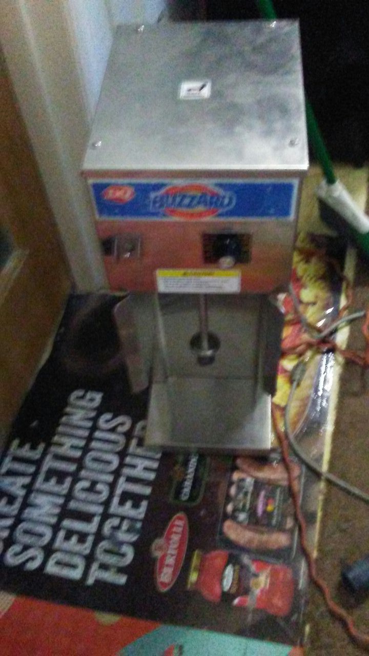 Dairy Queen Blizzard maker