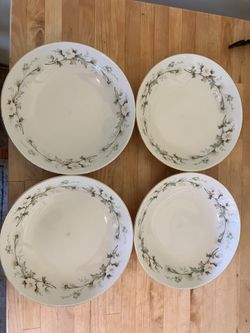 Set of 4 Royal Doulton Clairmont "English Translucent China" Bowls