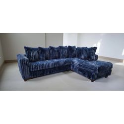 Gia Blue Sectional ✅🙈🚛🔥🪐
