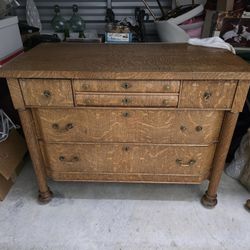 🪞 Antique Tiger Oak Dresser with Mirror – Unique 4-over-2 Drawer Layout (Early 1900s)
