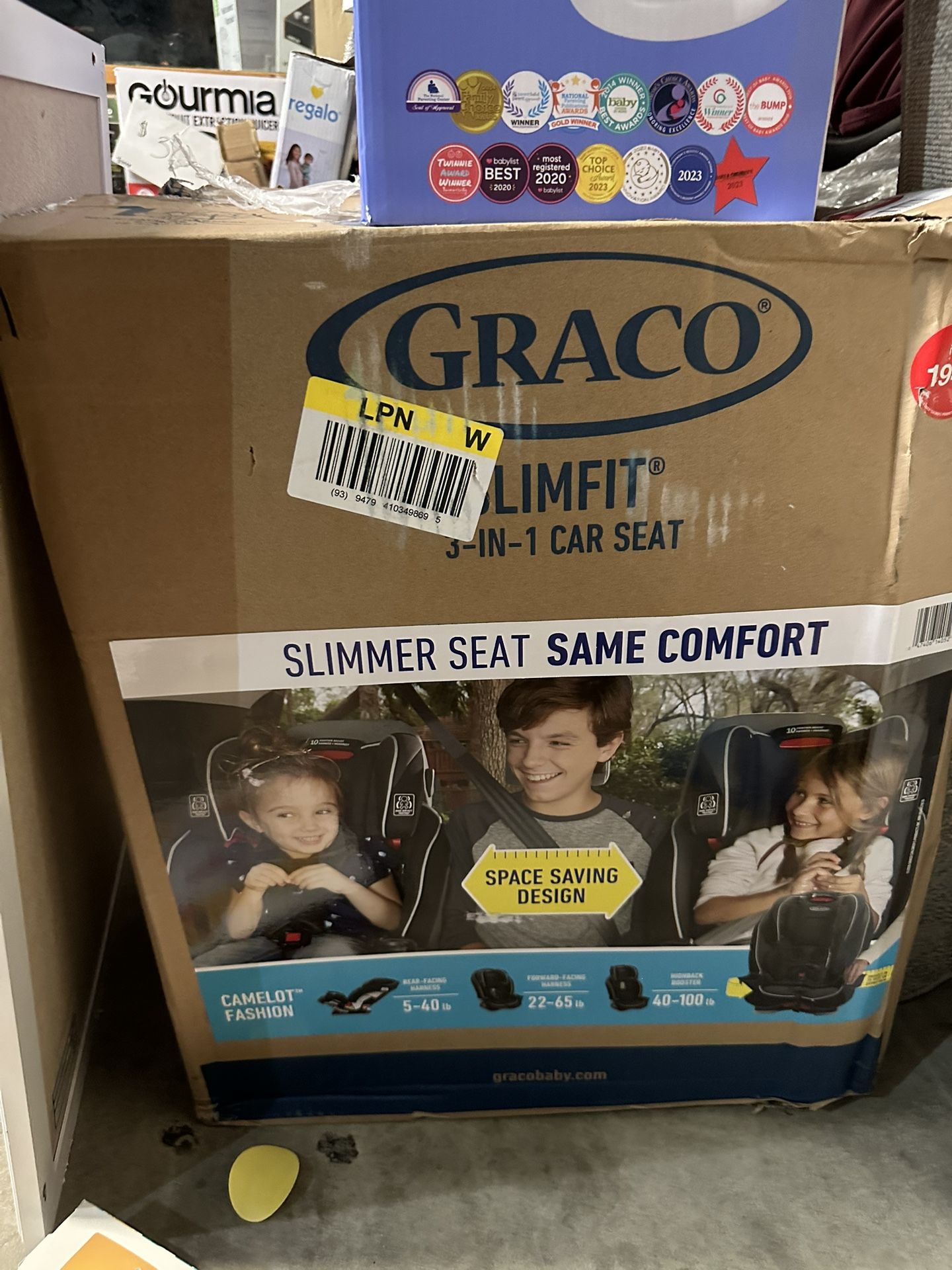 GRACO Slim fit Car seat