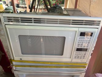 Wall Microwave and oven