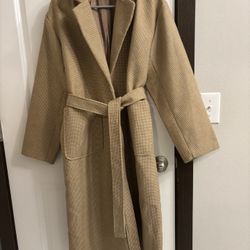 Womens coat sz L