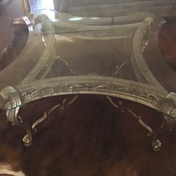 Beveled Glass Coffee Table asking 200.00 No Shipping Have To Pick Up