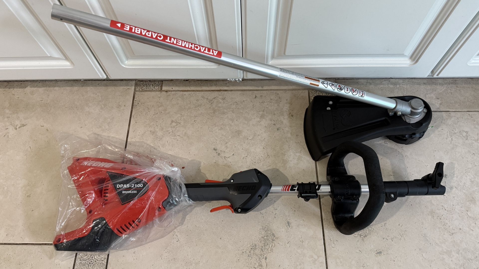 Echo DPAS-2100 56V 16" Pro Attachment Series Trimmer (Tool Only) New Without Box, What You See Is What You Get, Never Been Used The DPAS-2100 is a lig