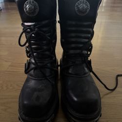 New Rock Porte Boots - Size 40