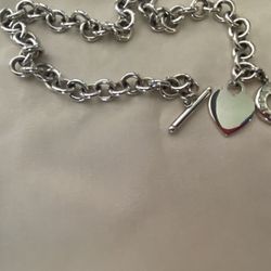 Tiffany & Co Toggle Return to Tiffany Necklace 