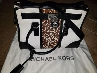 Michael kors purse
