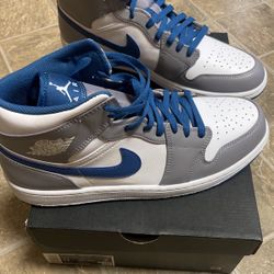 Air Jordan  1 Mid
