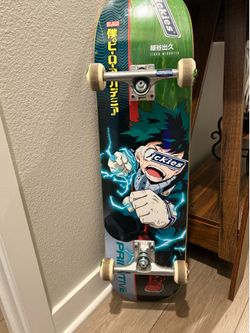 Skateboard (perfect condition and stater board)