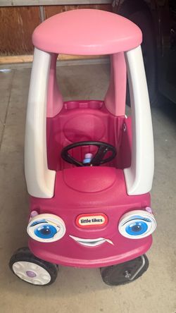 Little Tikes Cozy Coupe Pink Ride-On Toy