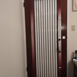  Stand Up Over The Door UV  Tanning Unit 