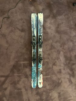 Atomic Bent 85 Skis