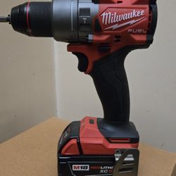 Perfect Condition Drill $200 W/BATTERY