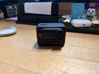 Insta360 GO 3S 128GB Bundle – Like New