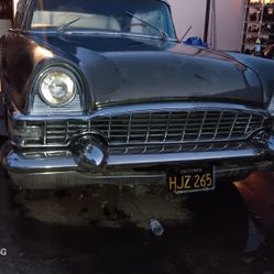 1955 Packard 400 Custom 