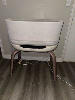 Graco SmartSense™ Soothing Bassinet