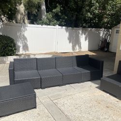 Patio Furniture Set Only Like 6 Months 