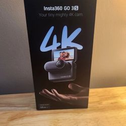 Insta360 Go 3S 4k 128gb camera handheld floor model 