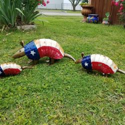 Metal Armadillos Set. Yard Art, Talavera, Clay Pots, Planters, Pottery