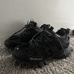 Balenciaga Tracks 