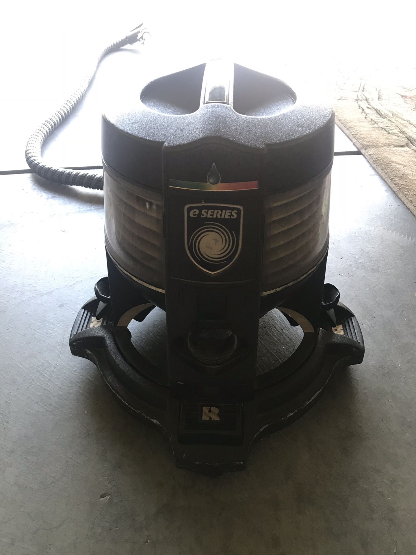 Used e series rainbow vacuum