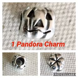 1 Pandora jack o lantern charm