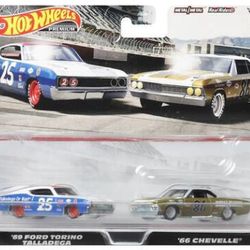 Hot Wheels Premium Ford Torino And Chevelle