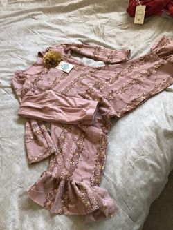 Vestido con pantalón para niña