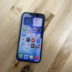 Apple iPhone 16e / Unlocked