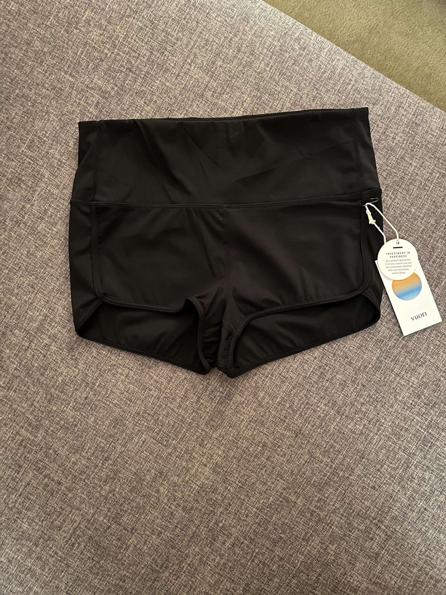 Vuori Seascape Shorty NWT