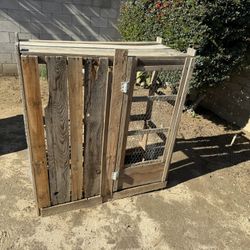 Small Chicken, Pigeon, Quail Or Other Birds 