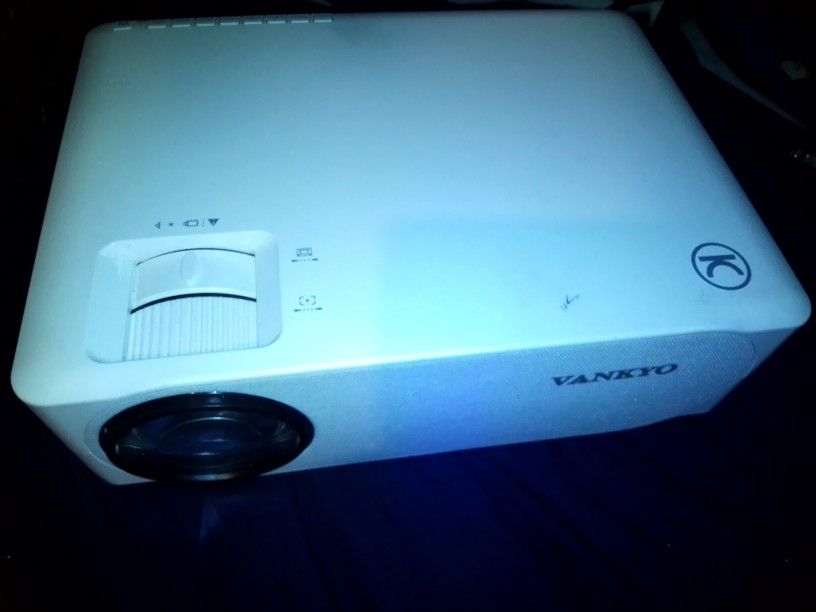 Vankyo Performance V630W White 1080p Full HD Video Projector 