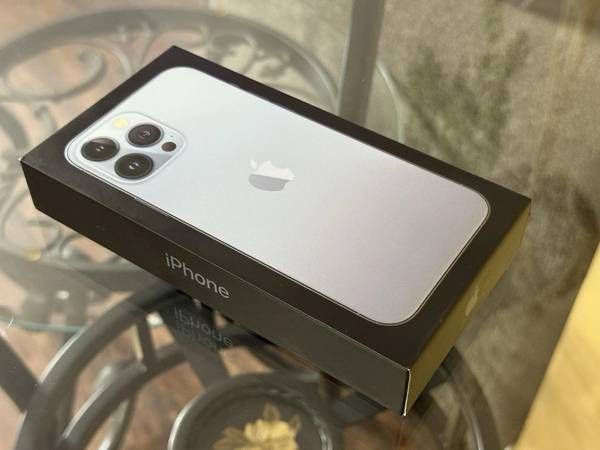 iPhone 13 Pro Max (Unlocked)