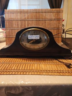 Vintage reverse Westminster Chime Mantle Clock