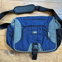 Eaglecreek Messenger Bag Great Used Condition