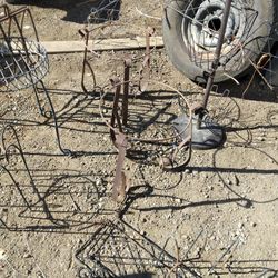 Plant Stand Heavy Metal $35- Cada Uno