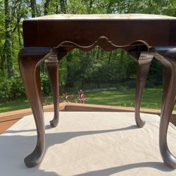 Wood Queen Anne Style Mahogany Stool/Side End Table Ivory Fabric