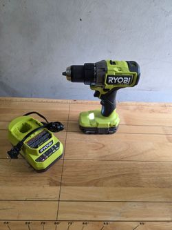18 volt drill with battery and charger