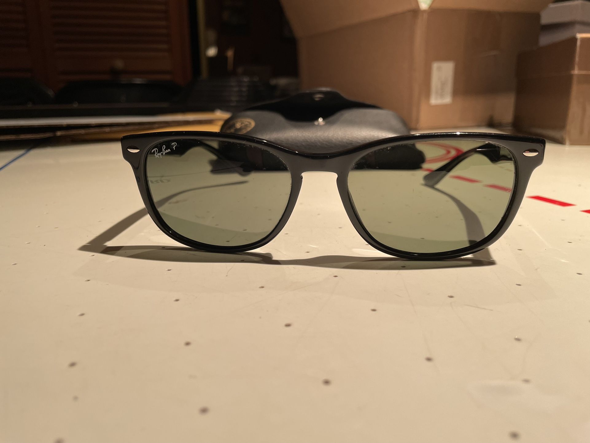 Polarized Ray Ban RB2184 Sunglasses