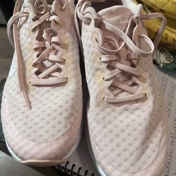 Nike Renew Ride 3 Womens  Running Shoes