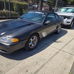 1998 Ford Mustang