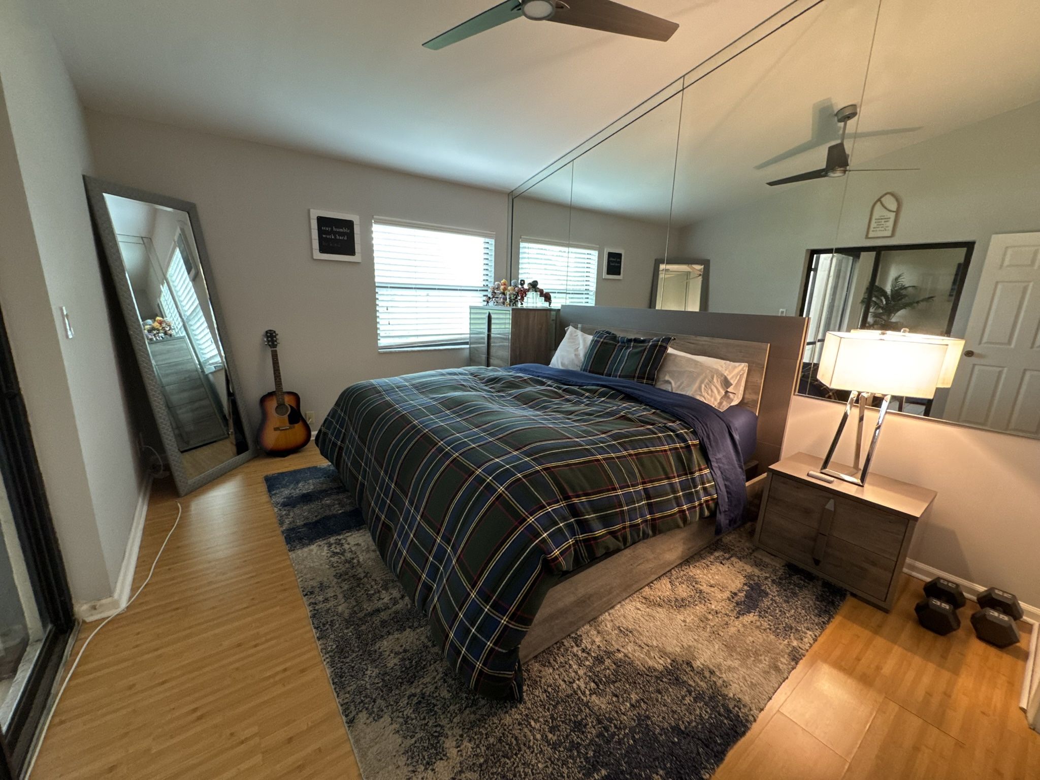 Complete king bedroom set