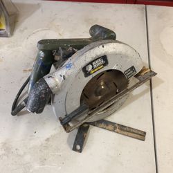 Black Decker 7 1/4 Circular Saw