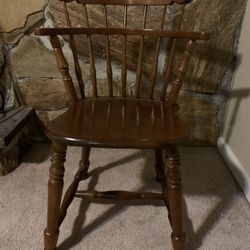 Vintage 1970 Maple Cochran Bay Colony Captain Chair