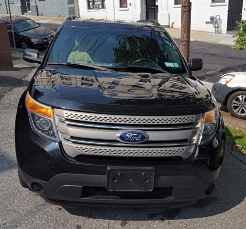2015 Ford Explorer