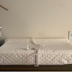 Baby changing pad with covers