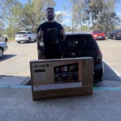 50 “ UHD SMART 4K UHD HDR TV